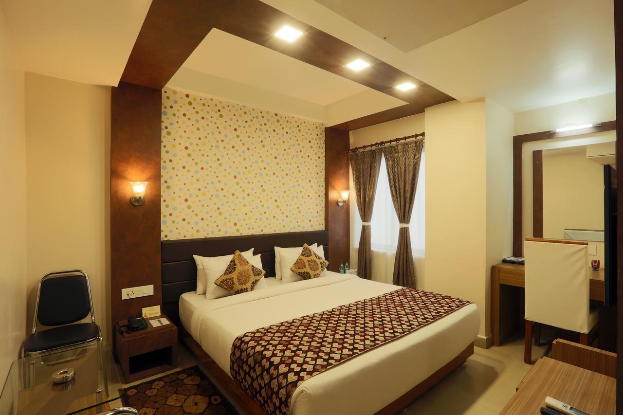 Hotel Sj International Guwahati Dış mekan fotoğraf