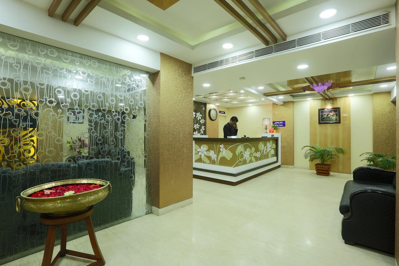 Hotel Sj International Guwahati Dış mekan fotoğraf