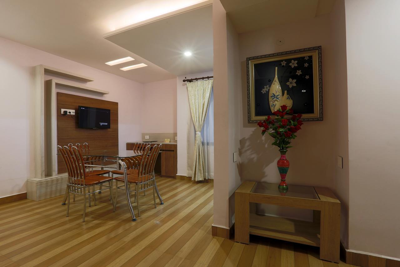 Hotel Sj International Guwahati Dış mekan fotoğraf