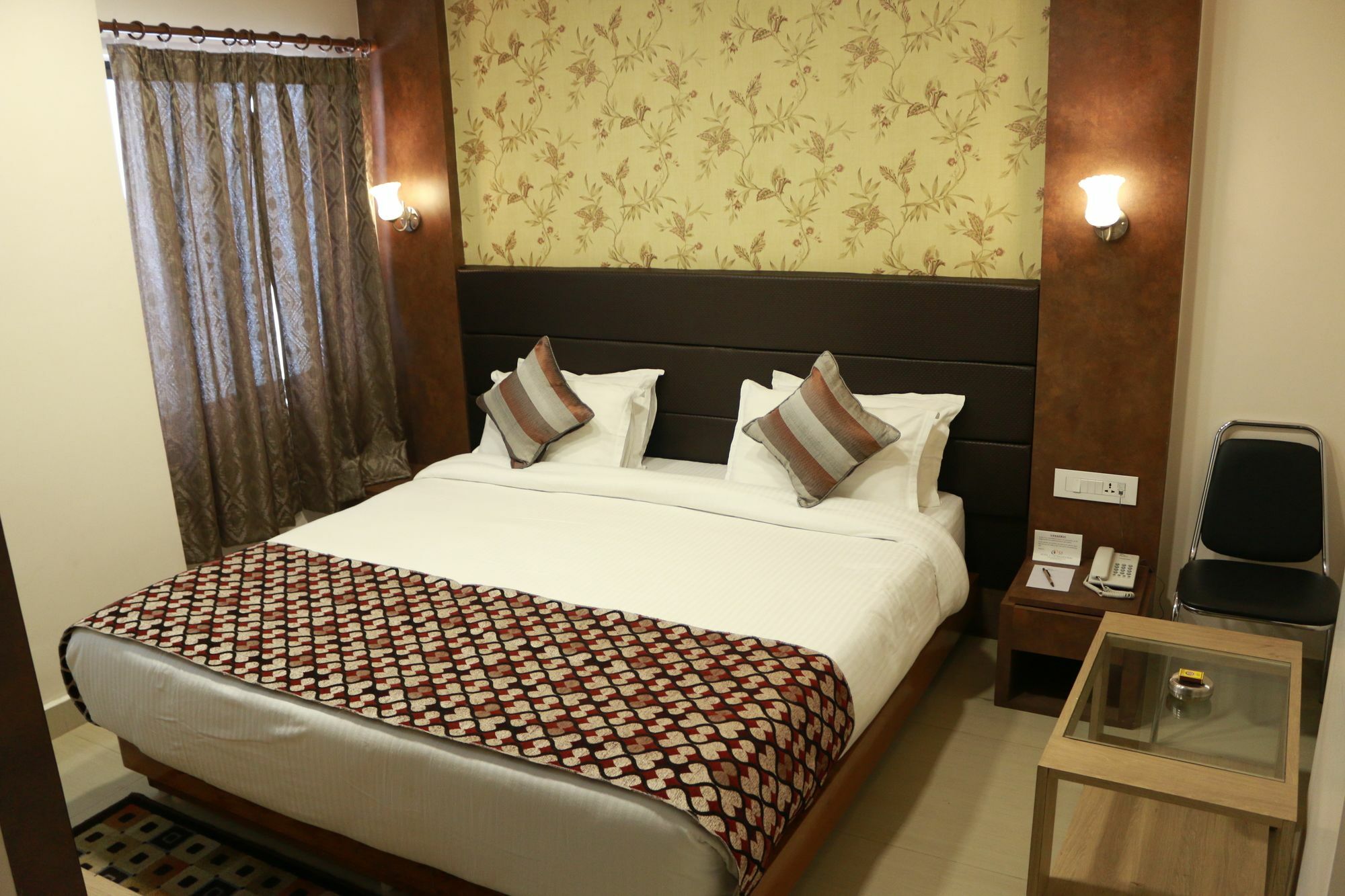 Hotel Sj International Guwahati Dış mekan fotoğraf